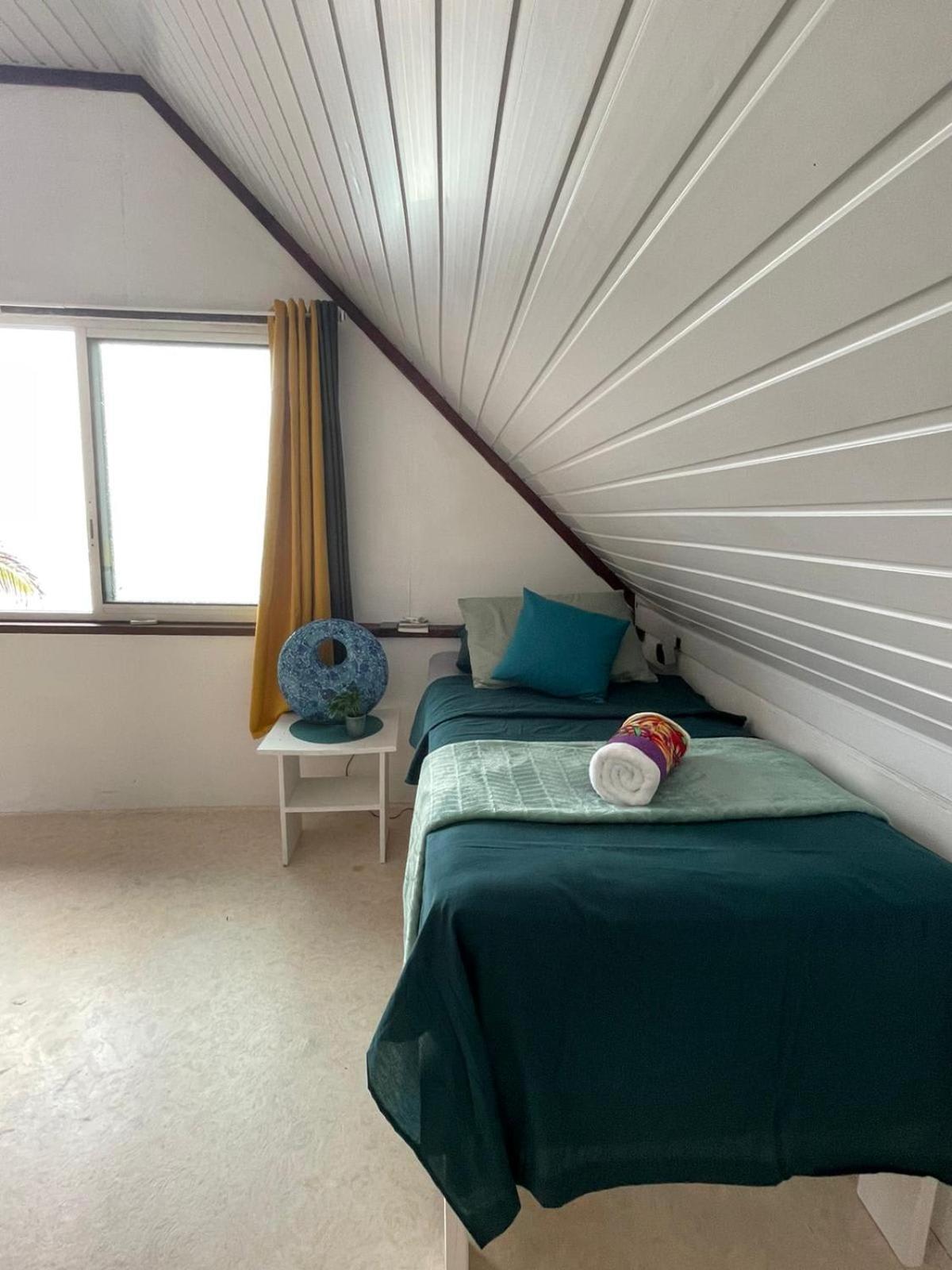 Fare Ahonu Beach House Mahina エクステリア 写真